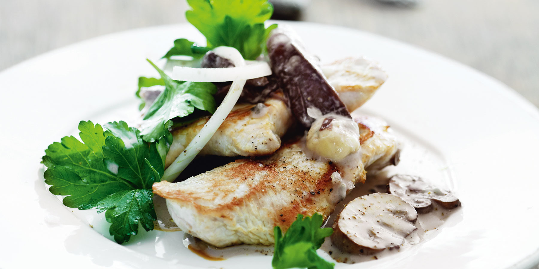 Kalkun med svampe- og gorgonzolasauce