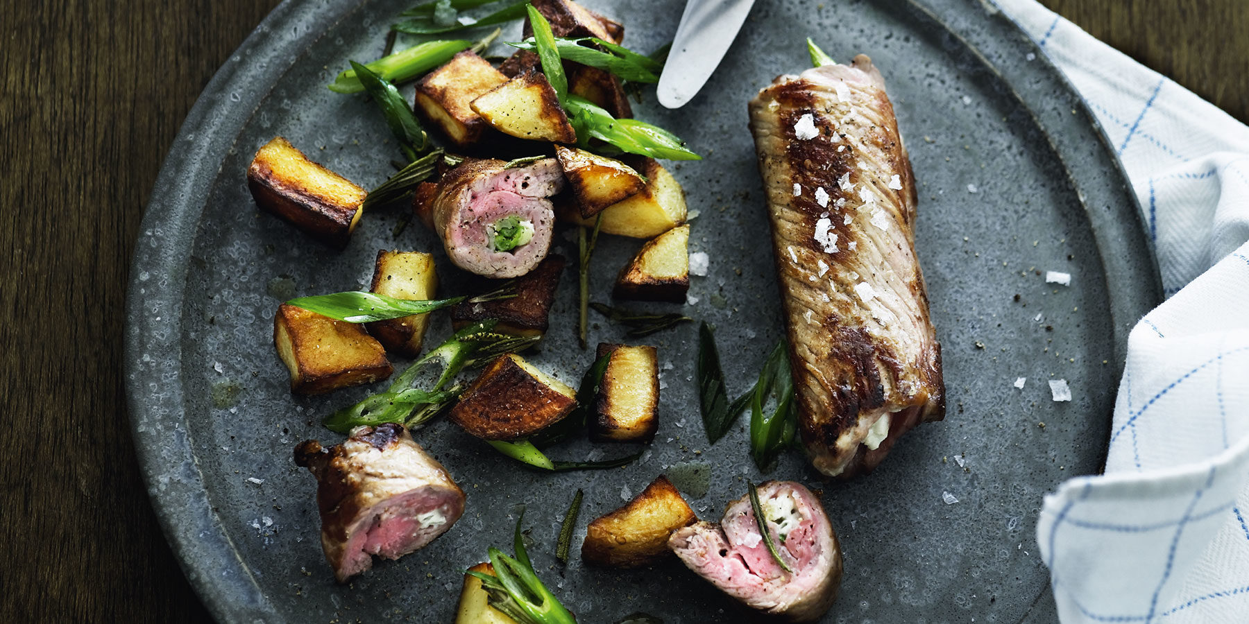 Oksekødsruller med gorgonzola og skinke